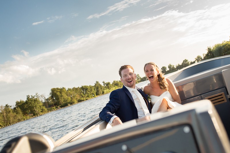 Bruidsfotografie op of aan het water bij Hilversum